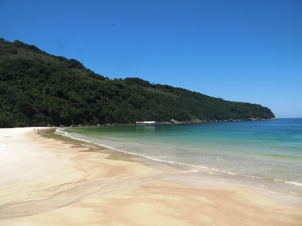 Suites Cantinho Da Pedra Vila do Abraao Номер фото
